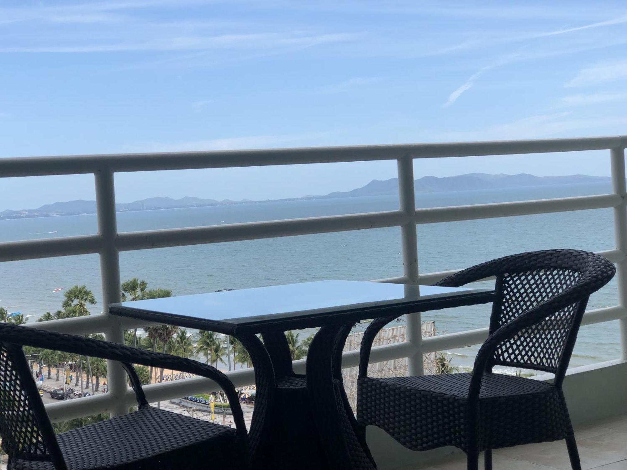 Viewtalay Beachfront By Nd Pattaya Εξωτερικό φωτογραφία